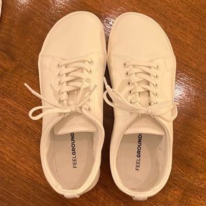 Feel Grounds mens white leather shoes
